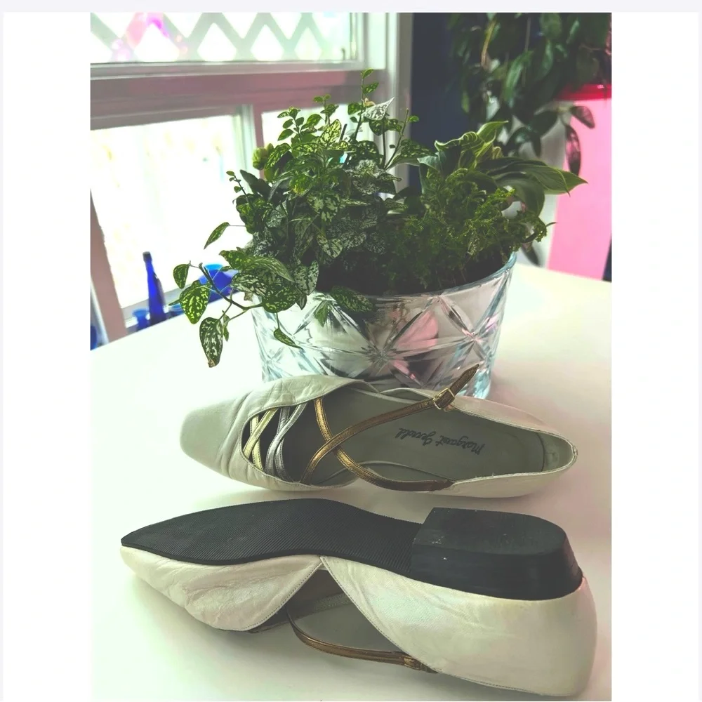 Margaret Jerrold 8.5 / Bone Leather D'Orsay Flats / Mixed Metallic Art Deco - Picture 3 of 16